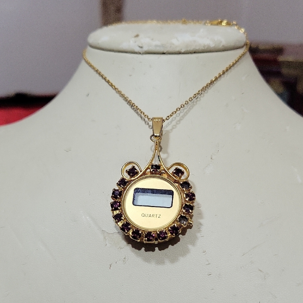 Vintage Watch Necklace 18"